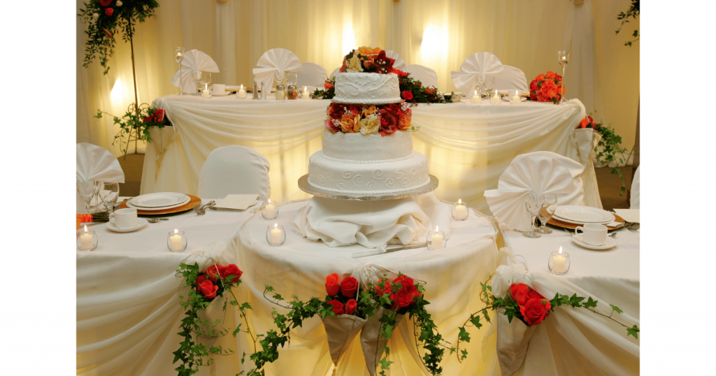 destination wedding cake 8